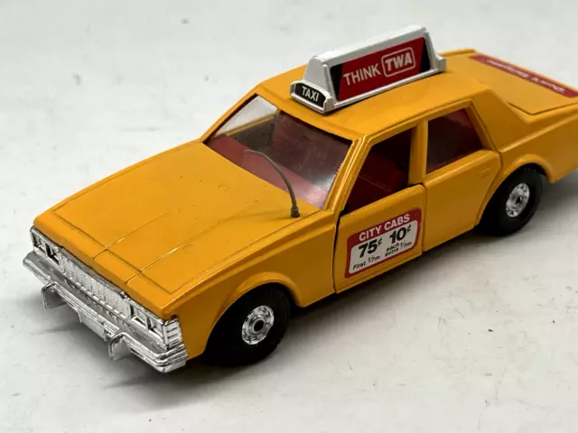 Model Car, Corgi - CHEVROLET CAPRICE CLASSIC Taxi
