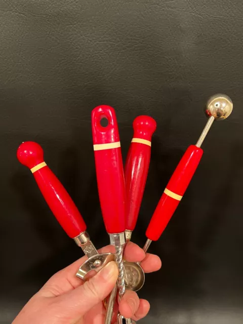 https://www.picclickimg.com/7ZwAAOSwKmVkRsE7/VTG-Kitchen-Utensils-Gadgets-Tools-Red-Handles.webp