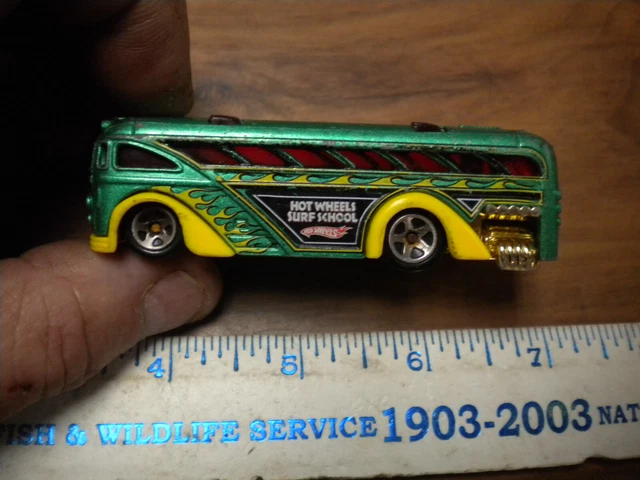 1999 RACING CHAMPIONS Beach Boys Surfin' Safari 40 Ford Woody 1/64