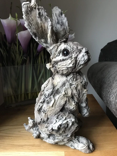 Wood Effect Rabbit Figure Garden Statue Country Animal Resin Patio Lawn Ornament