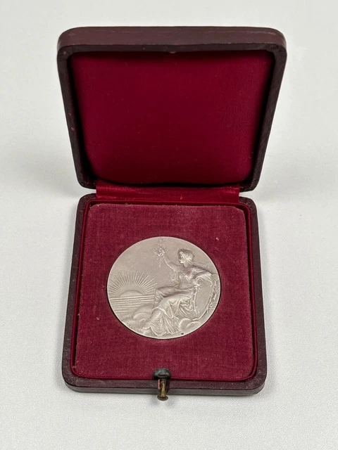 Médaille en Argent Massif - Malmaison Chri-Chri
