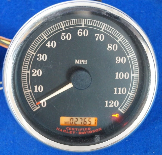 GENUINE HARLEY ROAD King Softail Dyna Speedo 5