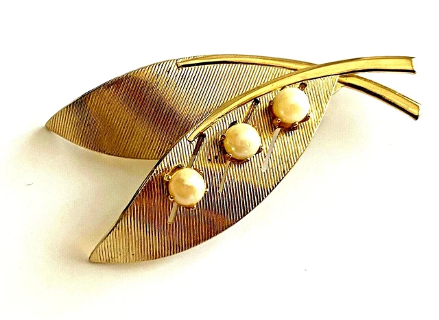 Broche Vintage Feuille Métal Doré Avec Perle - Occasion, Métal Texturé