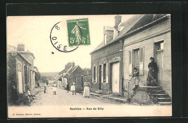 CPA Noailles, Rue de Silly, vue de la rue im Ort