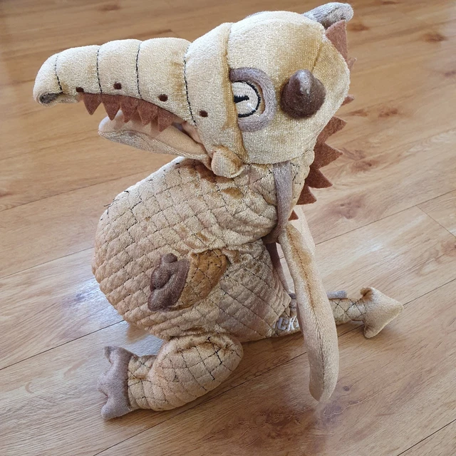 WICKED THE MUSICAL Gold Clock of the Time Dragon Hand Puppet plush soft