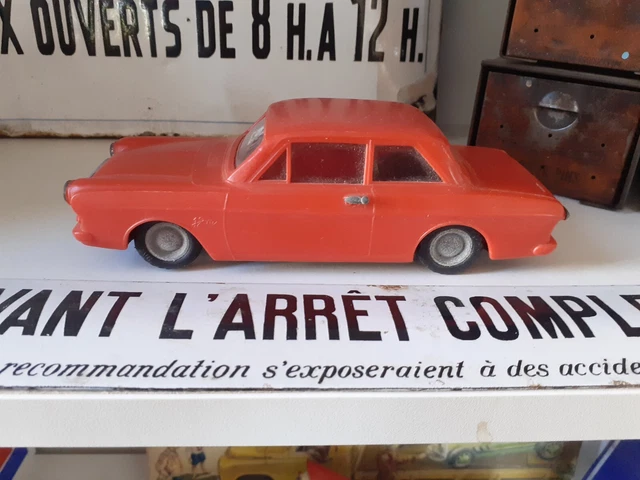 Jouet Ancien Mont Blanc Triporteur Punch, Friction, Tôle, Vers 1960, Très Bon état