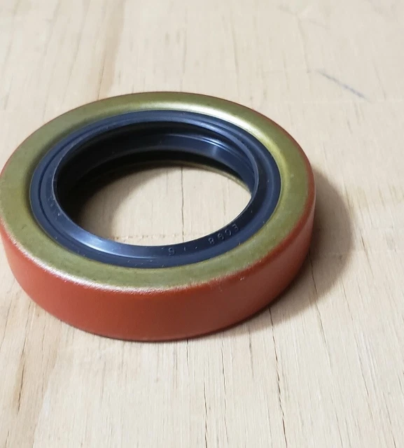 Hobart 30qt D30 gear box Main Seal Hobart part number 00-0110334 Planetary shaft