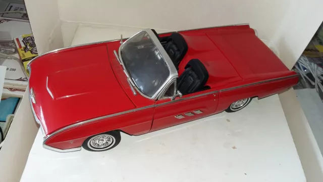 Anson 1:18 Ford Thunderbird 1963