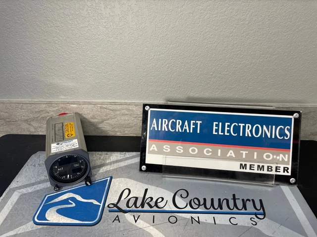 Barometric Altimeter 70251N02D04 w/ March 2023 Inspected 8130