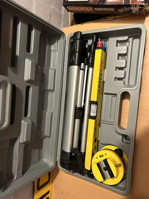 Parkside 670 Laser Tool level Kit With Tripod Carry Case