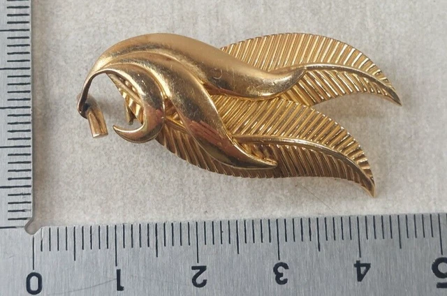 Broche Vintage Nœud De Plumes Plaqué Or 18k - Poinçonnée, 50x25mm, Occasion