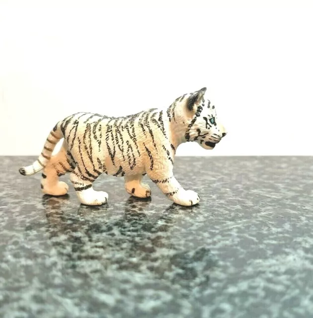 Schleich Animal Figures - White Tiger Cub (14732) <2015- >