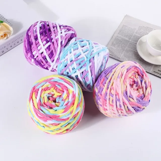100g/110m Chenille velours fil laine à tricoter épais chaud Crochet fil à  tricoter coton bébé laine bricolage tricoté à la main pull doré (Color :  08) : : Cuisine et Maison