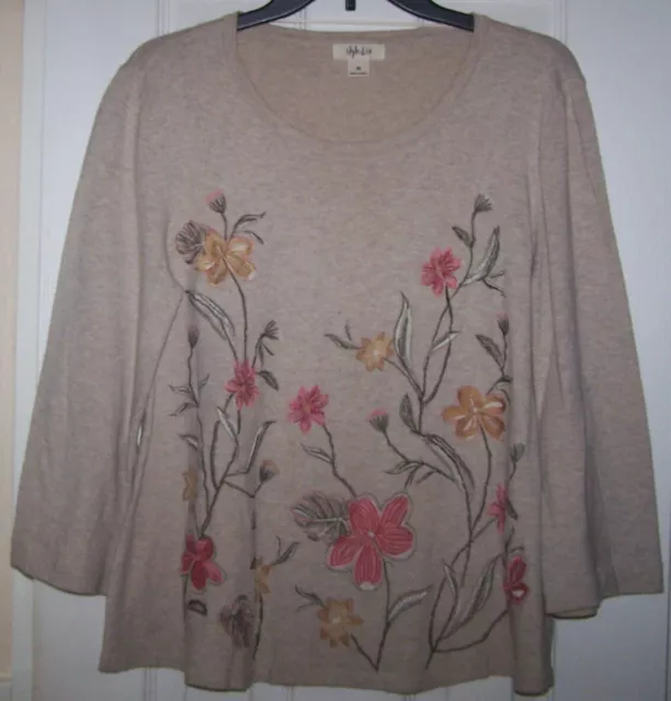 STYLE & CO  Medium Top Sweater  Pullover Embroidered Floral Soft Knit 3/4 Sleeve