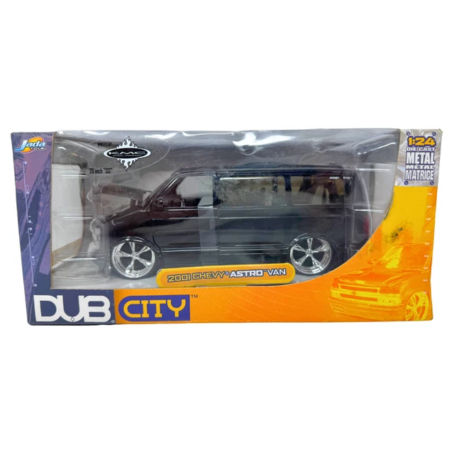 JADA DUB CITY 2001 Chevy Astro Van 1:24 Diecast KMC Wheels 20 Inch