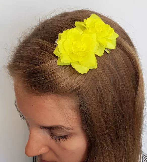 Nuevo Claire's - Pinzas para el pelo para mujer y niña, 2 piezas, flores de...