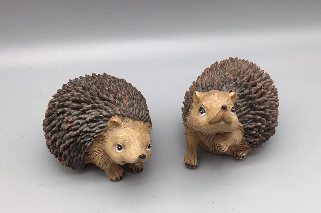 Pair resin hedgehog figurines figures ornaments