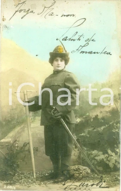 1914 ALPINI Donna in divisa da Alpina con sciabola e piccone Cartolina FP VG