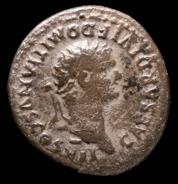 Denario de Domiciano - PRINCIPI IVVENTVTIS - 18 mm / 3.01 gr.