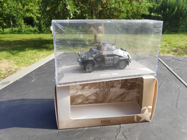 Miniature 1/43 – Camion Militaire Avec Projecteur – FJ – Occasion