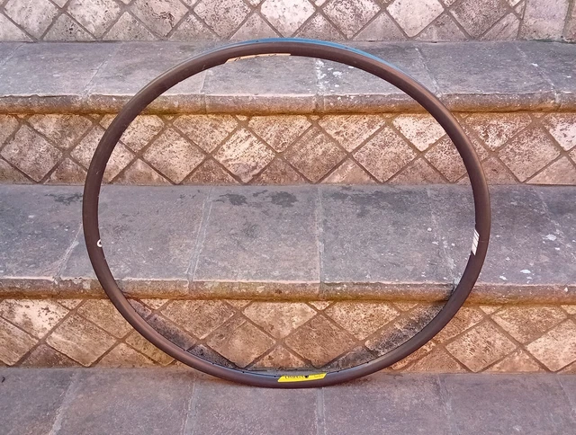 Outil Campagnolo Pour Fileter Mouvement Central - L'Eroica - Colnago Bianchi - Italie