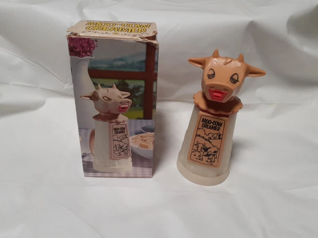 Vintage 1970's Moo Cow Plastic Coffee Creamer Whirley Industries W/ Box