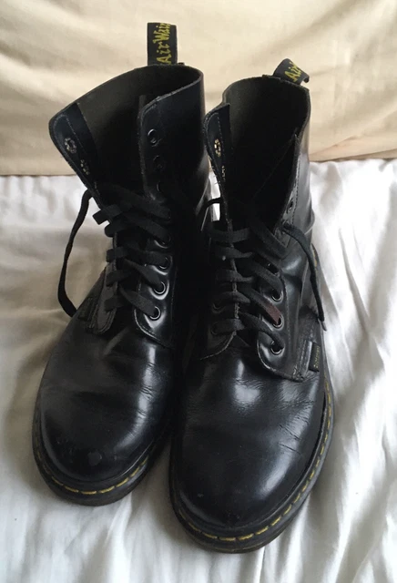 VINTAGE ORIGINAL 70S 80s 90s Dr. Martens 1460 8 Hole Doc Martens