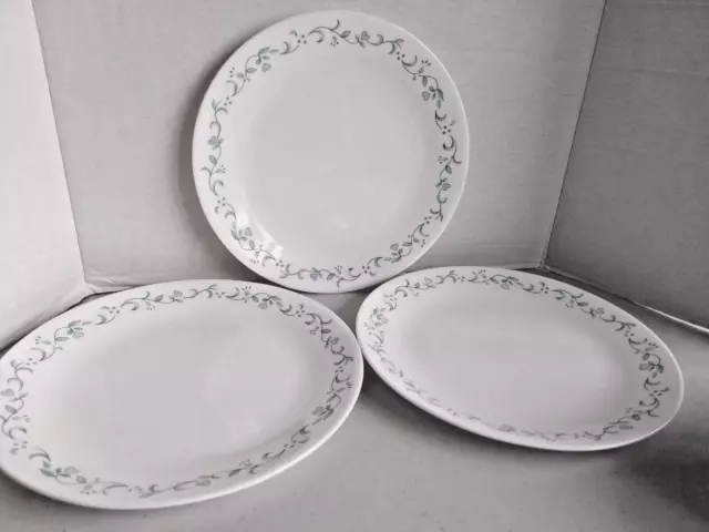 Corelle by Corning Country Cottage Pattern 3 10" Dinner Plates , USA