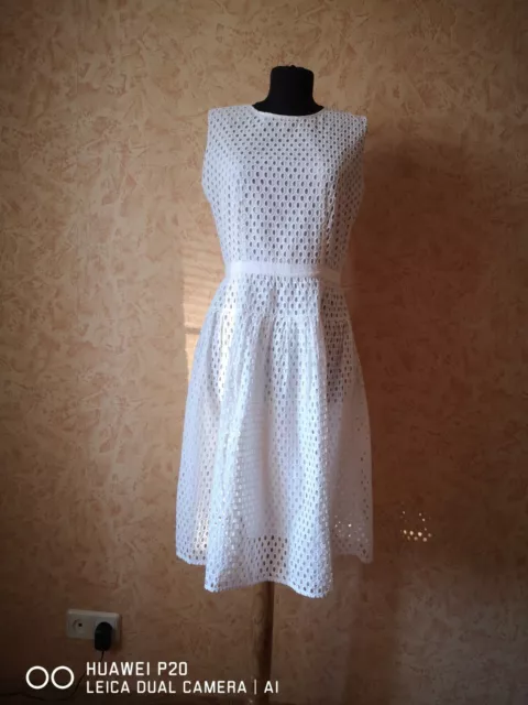 Hugo Boss dress white sleeveless embroidery size UK 10 US 6