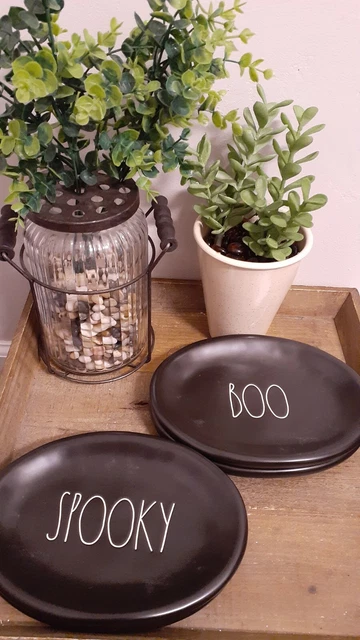 Rae Dunn SPOOKY(2) & BOO(2) Black Matte Oval Snack Plates 4 Pc set *NEW* #181