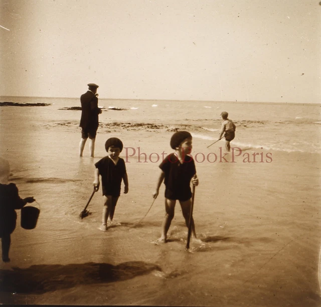 France Enfants à la plage c1930 Photo Plaque Stereo Vintage V33L19n