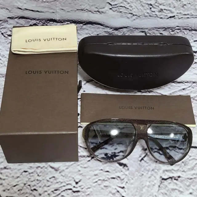 LOUIS VUITTON Sunglasses LV Blade Z1483E Brown WellingtonType Black  GradientLens