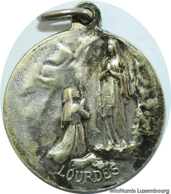 Boîte à Chapelet Ancienne En Aluminium Ste Bernadette Vierge Marie Lourdes - Occasion à Sauver