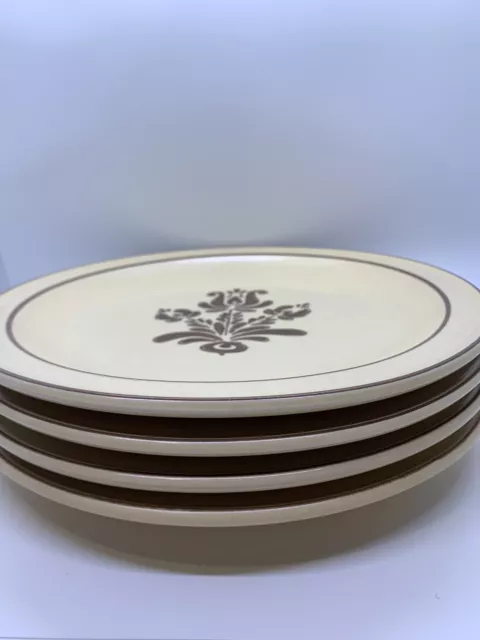 Vintage Pfaltzgraff Village Pattern Tan & Brown (set of 4) 10 1/4" Dinner Plates