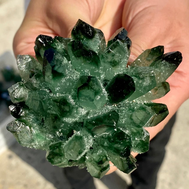 304G New Find Green Phantom Quartz Crystal Cluster Mineral Specimen Healing