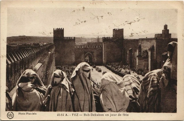 CPA AK MAROC FEZ BAB-Dekaken a Day of Holiday (10226)
