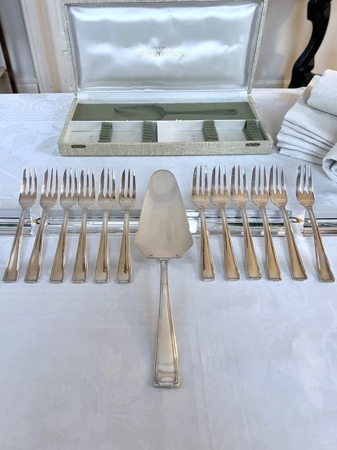 12 Fourchettes à Dessert Art Déco - Métal Argenté Poinçonné, Lagarde Et Fortin, Années 1920-1940