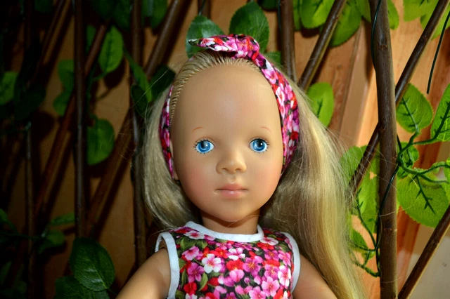 poupee slyvia natterer gotz derriere la tete 180 elle mesure 40 cm environs