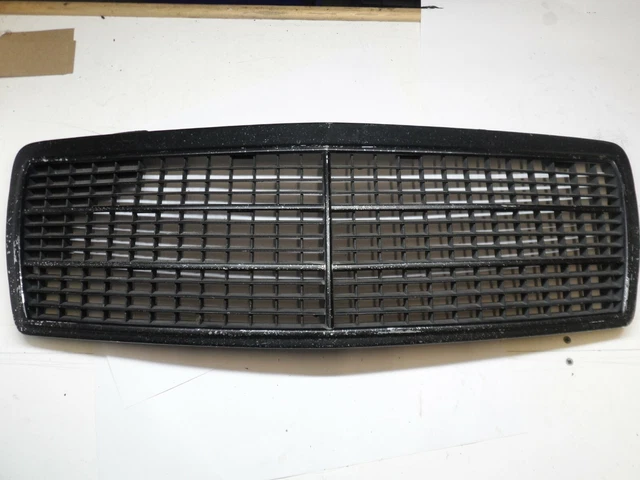 CrazyTheGod Front Grille For Mercedes-Benz C-Class W202 (1994-2000) – Chrome/Black Horizontal Billet (Direct Replacement)