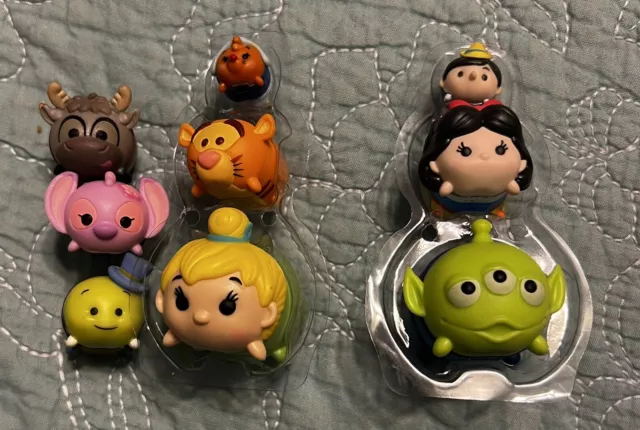 Lot of 9 Disney Tsum Tsum Vinyl Stackables Tinker Bell, Tigger, Pinocchio, Alien