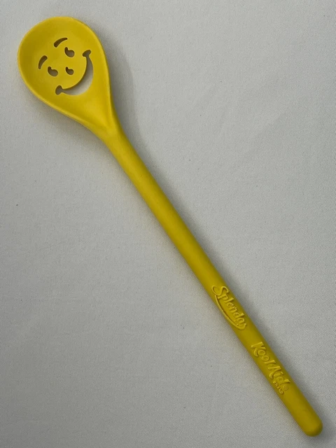 VINTAGE SPLENDA KOOL-AID Smiley Face Plastic Yellow Mixing Spoon 11¾