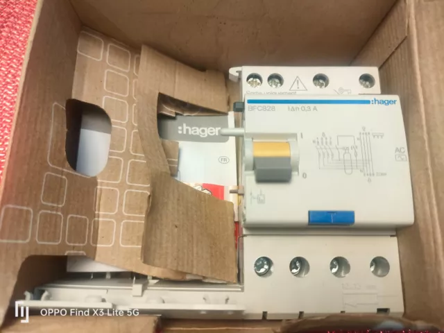Contacteur HAGER 63A 400V 50Hz - Réf. XN 463 F1 32007 - Occasion