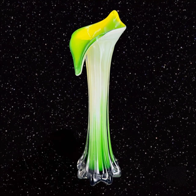 Pier 1 Art Glass Vase Tall Flower Shaped Vase Yellow Green Swung 12”Tall 3.5”W