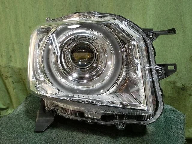 HONDA N BOX 2018 DBA-JF3 Faro destro 33100TTAN01 [Usato] [PA25793647]