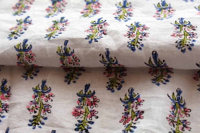 Main Indienne Bloc Imprimé Floral Loisirs Créatifs Couture Tissu Coton Robe