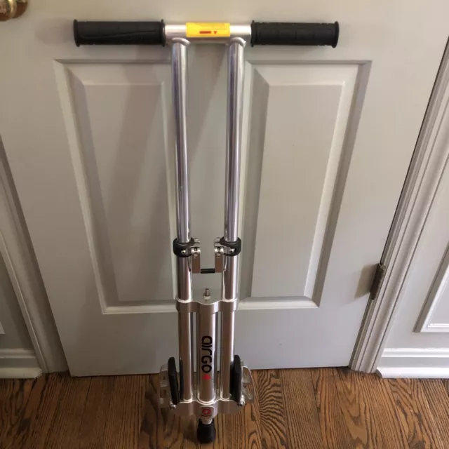 Razor Airgo GS500 Pogo Stick Sharper Image No Flaws Bag Included