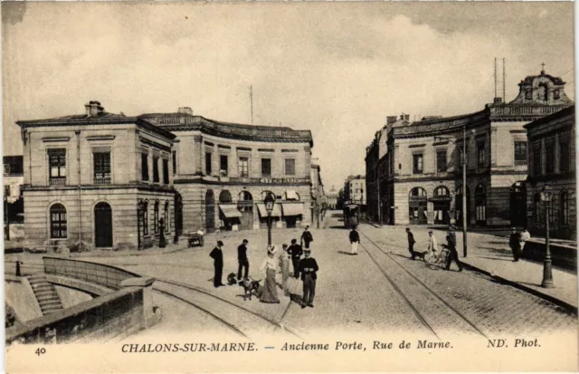 CPA CHALONS-sur-MARNE - Acienne Porte Rue de Marne (742298)