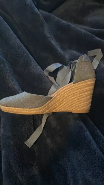 Old Navy Heels Womens 10 Wedge Espadrille Blue Fabric Pre-Owned