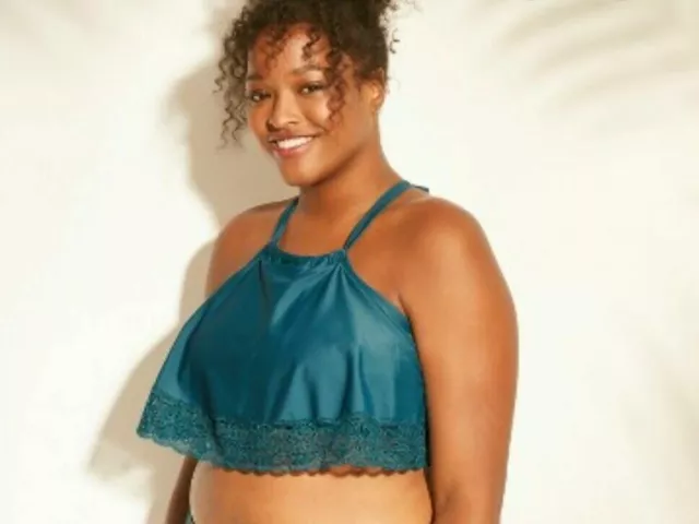 Xhilaration Crochet Trim Flounce Bikini Swim Top - Teal - 20W - NWT