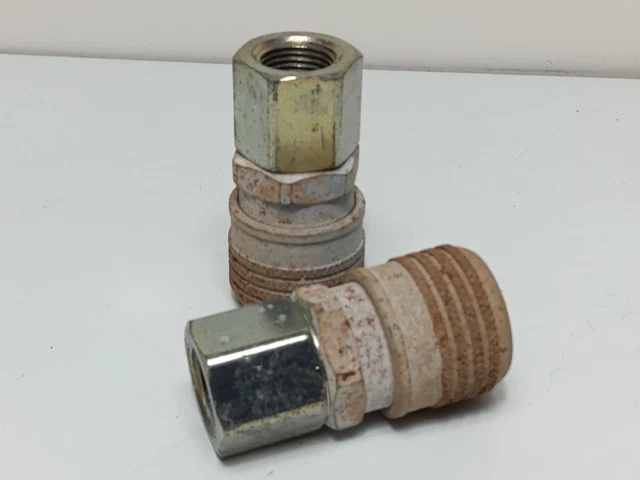 Lot Of 2 Dynaquip D4 Quick Coupler (Nos)